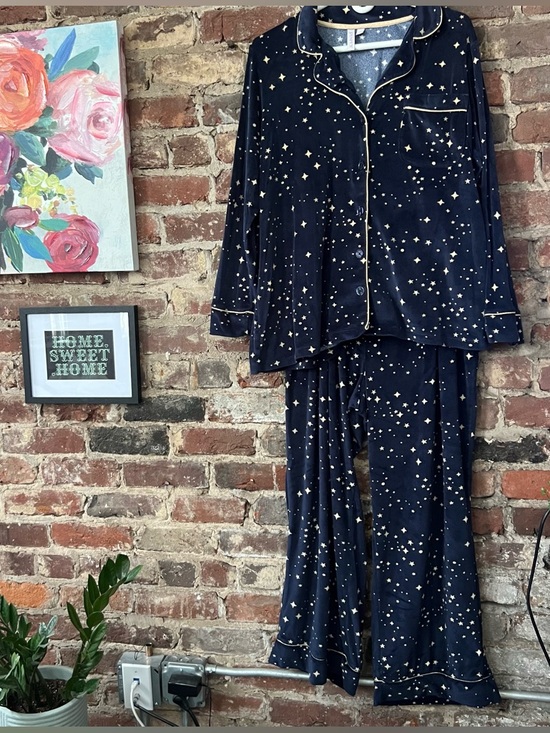 Joyspun Other - Women's Navy Star-Print Pajama Set with Gold Piping